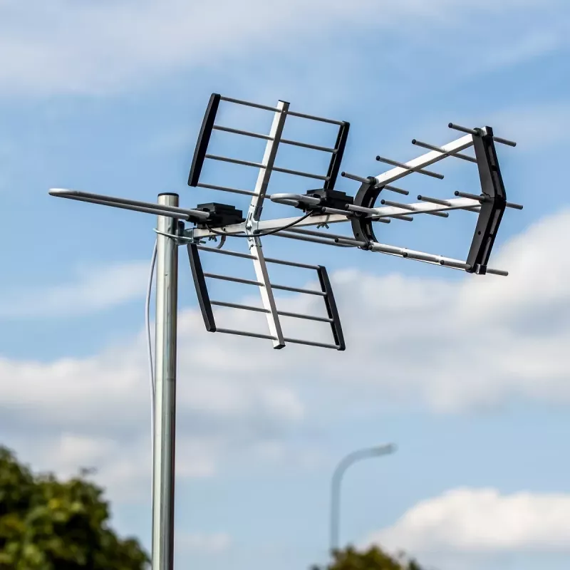 VAYOX VA900 kryptinė DVB-T/T2 antena (LB900) COMBO LTE