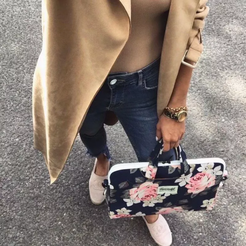 Canvaslife 15-16 White Rose Laptop Sleeve