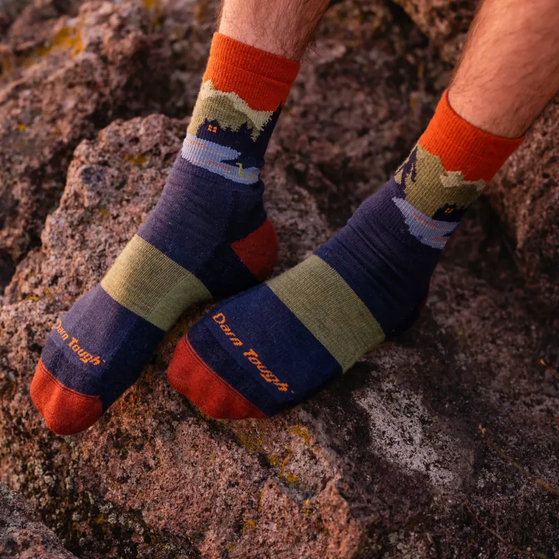 Darn Tough Socks Close Encounters M Crew