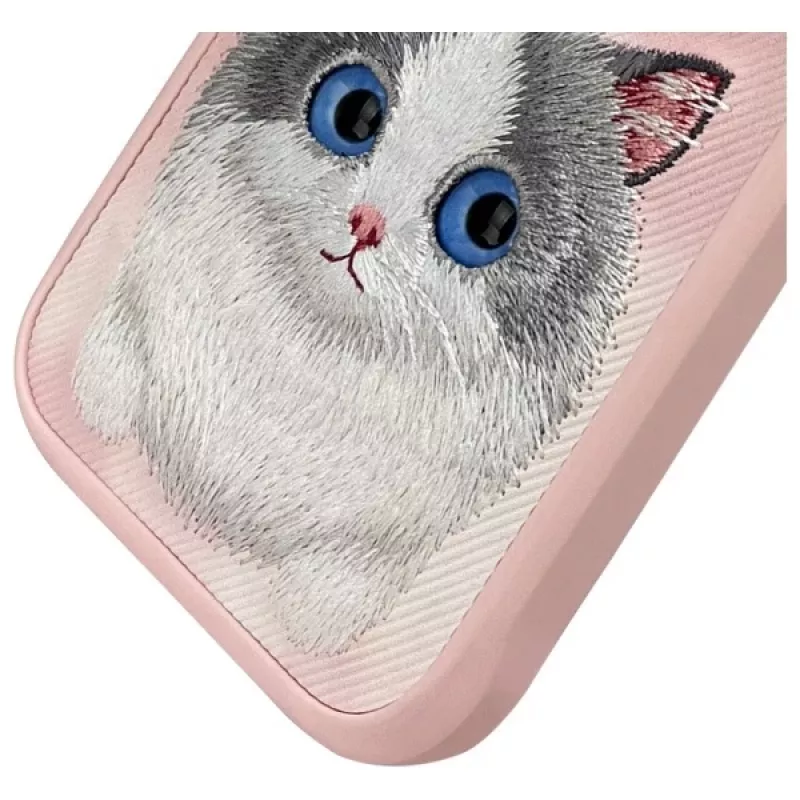 Nimmy Big Eyed Pet 2.0 Cat Case, skirta Apple iPhone 16 Pro (6,3 inch), rožinė