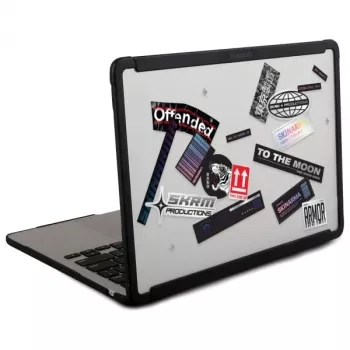 Skinarma Henko Hard Case, skirta MacBook Air 13 colių (2018–2020) – Frost Clear