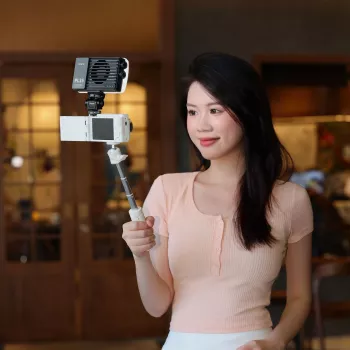ULANZI PL25 25W Bi-Color LED Video Light su 2700K-6500K, USB-C PD, OLED Ekranu, 5000mAh Baterija