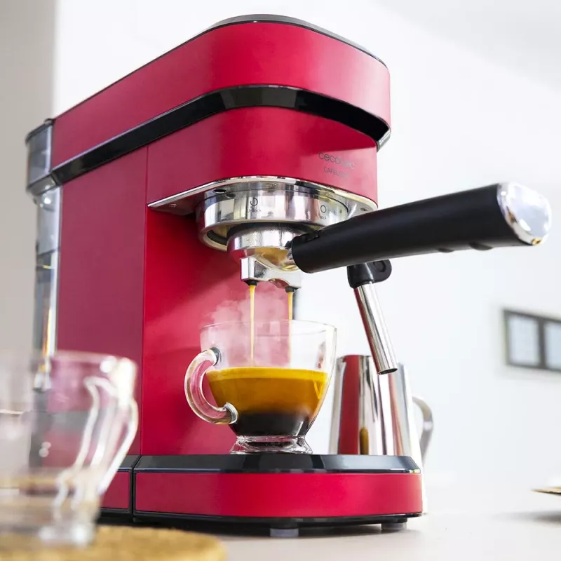 Cecotec Cafelizzia 790 Shiny Espresso aparatas