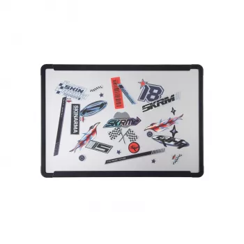 SKINARMA Henko Hard Shell Case, skirtas MacBook Air 15 colių M2 2023 / M3 2024 / M4 2025 / M5 2026, Frost Clear