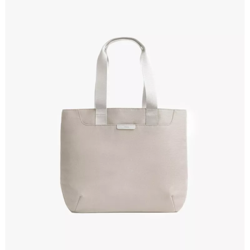 UNIQ Arden Tote 16L Laptop Tote Bag Black