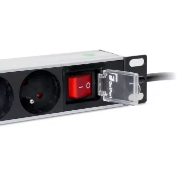 Getfort LGF-03 10 colių 1U stovo maitinimo juosta su 3 Schuko lizdais, 1,8 m kabeliu, 10 A, 2500 W, sidabrinė