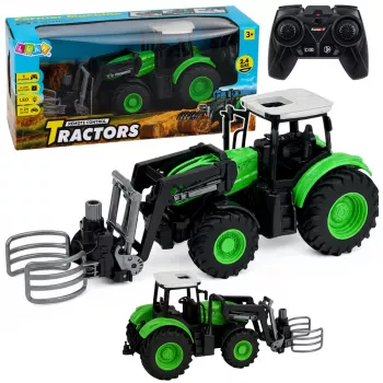 LEAN TOYS RC Tractor with Bale Gripper Remote Controlled Lights Green 1:24