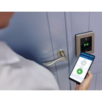2N Access Unit 2.0 Bluetooth ir RFID skaitytuvas, juodas