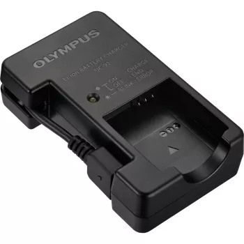 OM SYSTEM UC-92 kelių baterijų įkroviklis LI-90B/LI-92B