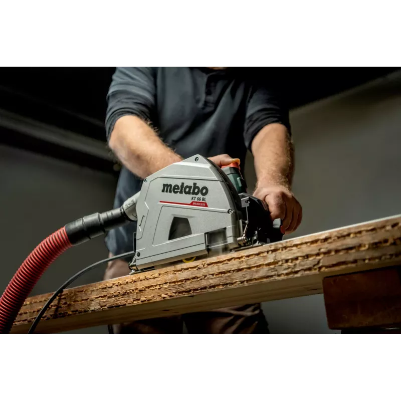 Metabo KT 66 BL 1200 W bešepetė diskinis pjūklas, 190 mm diskas, 66 mm pjovimo gylis, su dėklu