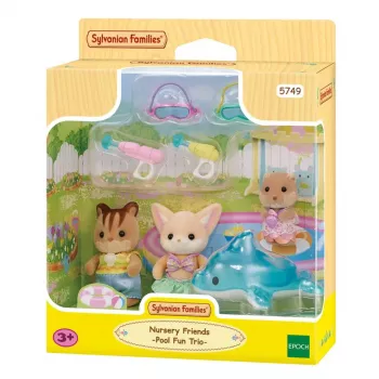 EPOCH Sylvanian Families Adventure Kindergarten Friends Pool Fun žaidimų rinkinys