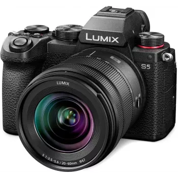Panasonic Lumix DC-S5KE-K pilno kadro veidrodinis fotoaparatas su 20-60 mm objektyvo rinkiniu