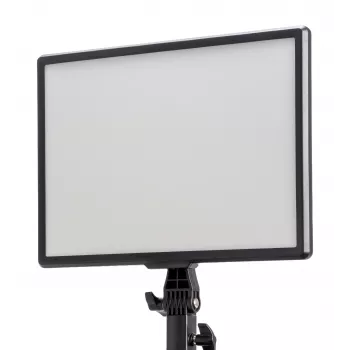 Newell Air 1100 RGB LED skydelis