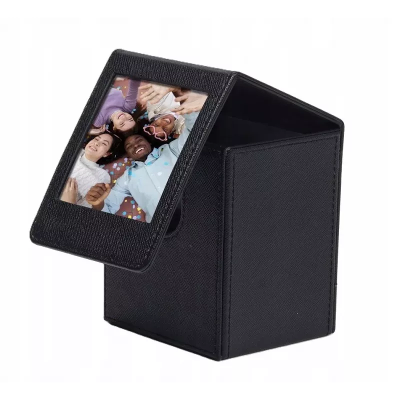 LOVEINSTANT nuotraukų laikymo dėžutė Fujifilm Instax Square – juoda su peržiūros langeliu, talpina 100 nuotraukų