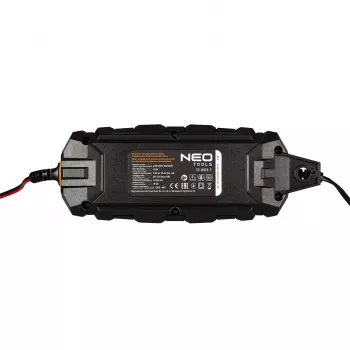 NEO TOOLS 11-891-1 Automatinis akumuliatorių įkroviklis 4A/70W, skirtas 6V/12V švino rūgšties, AGM ir GEL baterijoms (3-120Ah)