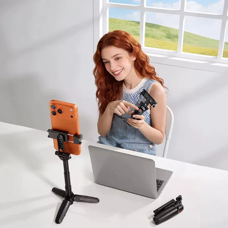ULANZI Mini Selfie Stick Tripod su Bluetooth nuotolinio valdymo pulteliu išmaniesiems telefonams, juodas