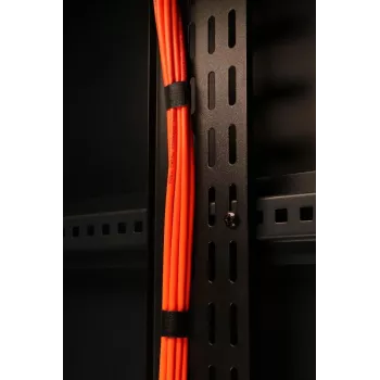 DS-IT vertikalus kabelių tvarkymo padėklas 18U - DS-CABLETRAY-18U