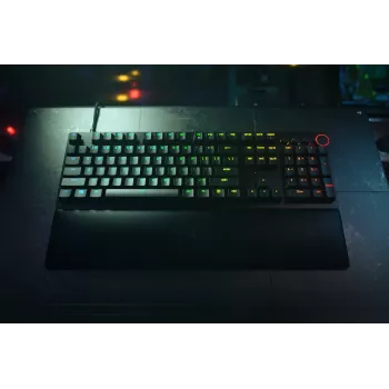 Laidinė optinė žaidimų klaviatūra Razer Huntsman V2, Linear Red jungikliai, šiaurietiškas išdėstymas, RGB, juoda (RZ03-03930600-R3N1)