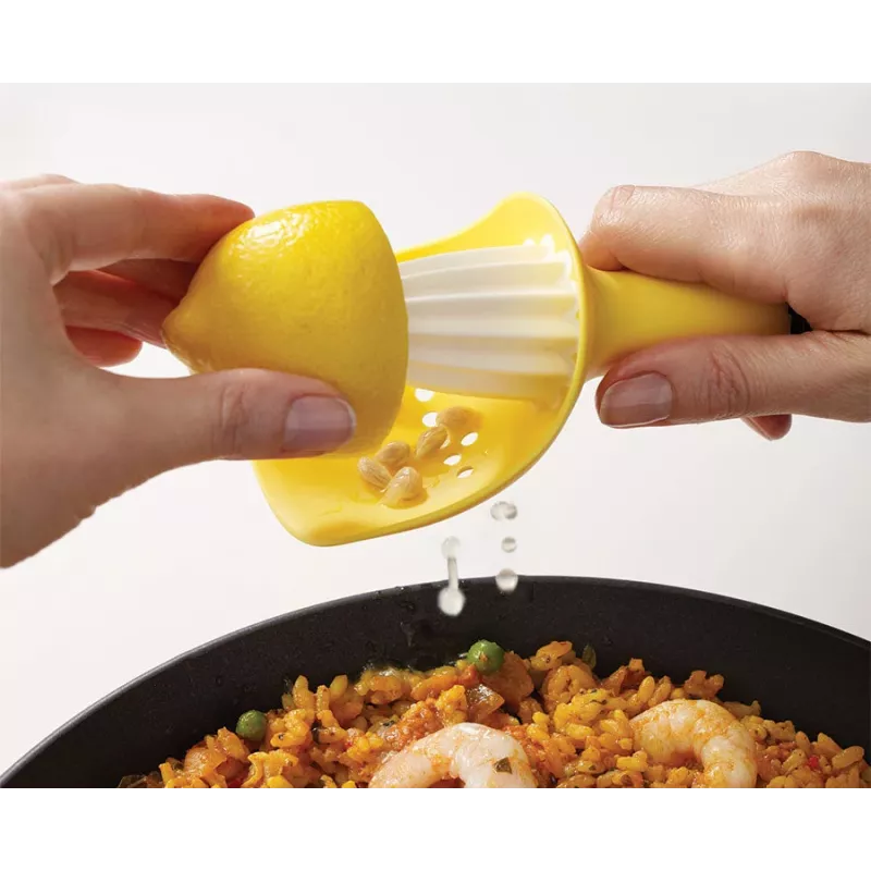 Joseph Joseph Catcher Citrus Reamer – citrusinių vaisių sulčiaspaudė su sėklų gaudykle