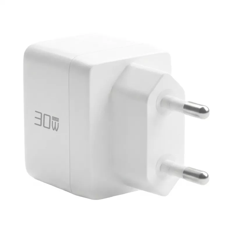 EFB Elektronik G301CE 30W USB-C GaN įkroviklio rinkinys su 2 m USB-C kabeliu, baltas