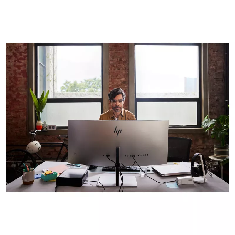 HP 738pu Series 7 Pro 38 colių išlenktas IPS LED monitorius WQHD+ 3840x1600 USB-C 65W