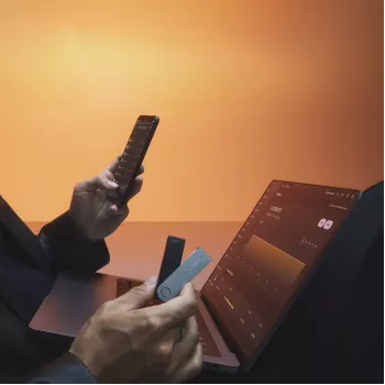 Ledger Nano X LNX-DEON aparatinės įrangos piniginė