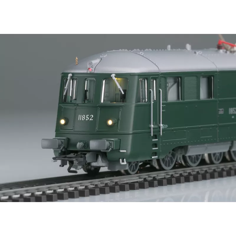 Märklin 38590 H0 greitasis garvežys BR 03.10, MFX+ garsas, III epocha