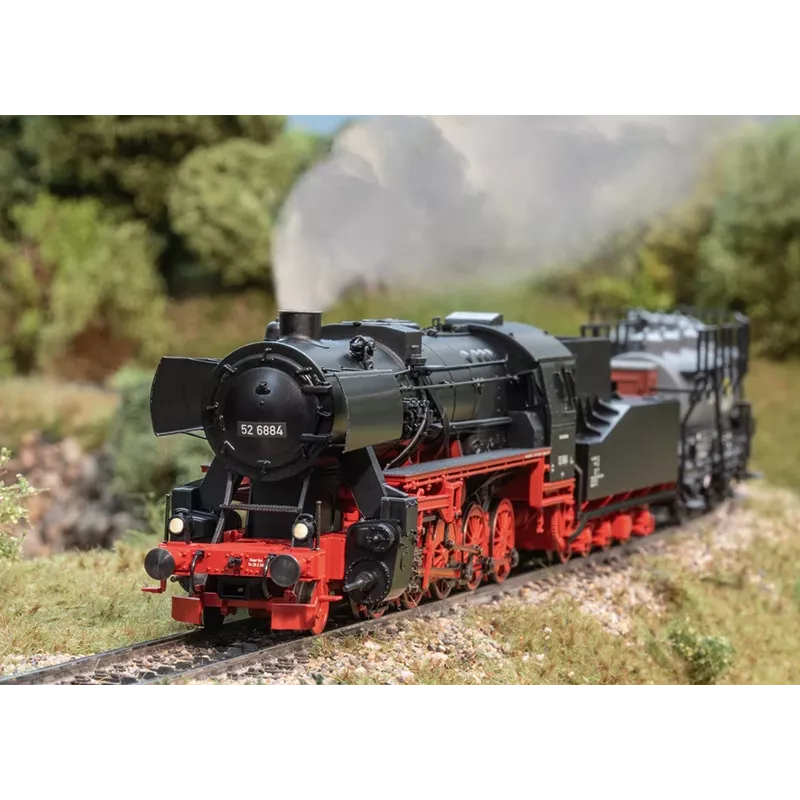 Märklin 039535 H0 garvežys BR 52 su standaus rėmo tenderiu, DB