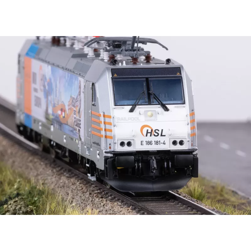Märklin 38803 H0 elektrovežys BR 186, HSL Logistik