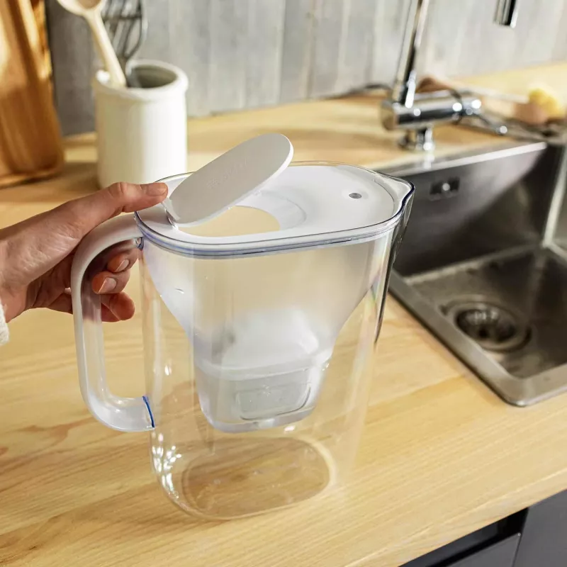 Brita Style vandens filtravimo ąsotis, 2,4 l, baltas, su MAXTRA+ filtru