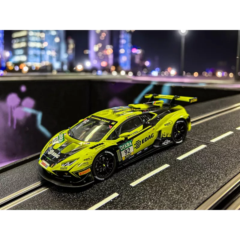 Carrera DIGITAL 132 Lamborghini Huracán GT3 Evo2 SSR Performance Nr.92 DTM 2023 1:32 lėkštinis automobilis 20032008