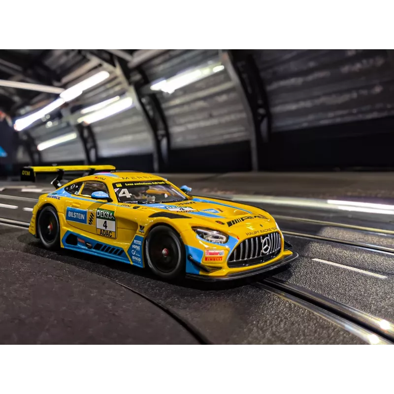 Carrera 20032014 DIGITAL 132 Mercedes-AMG GT3 Evo Mercedes-AMG Team HRT Nr.4 DTM 2023 lėlių automobilis