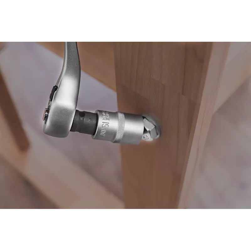 KWB 371600 lizdų adapteris 1/4 inch šešiabriaunis į 1/2 inch kvadratinį sukimą chromo vanadžio plienas