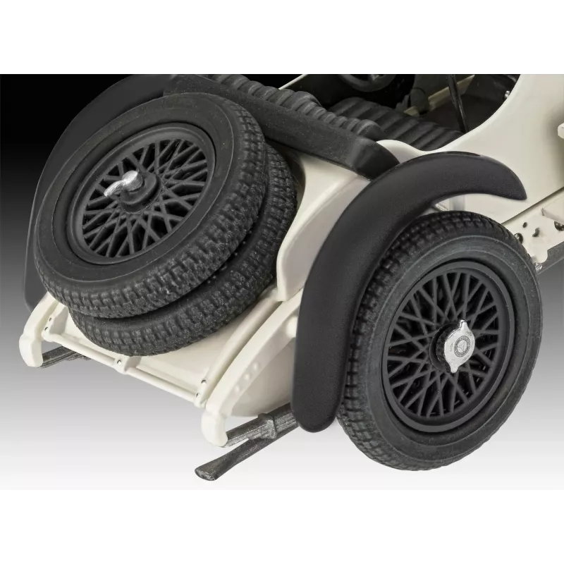 Revell Mercedes-Benz SSKL 1:32 plastikinis modelio rinkinys 07737