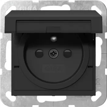 Gira 4488005 SCHUKO kištukinis lizdas su atlenkiamu dangteliu, apsauga nuo vaikų, gryna balta blizgi, System 55