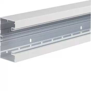 Hager BRA6513019016 sieninis kabelių kanalo pagrindas su priekiniu fiksavimu 65x130 mm, 2 m, Traffic White (RAL 9010)