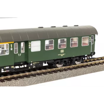 PIKO 58860 H0 perstatytas vagonas 1/2 klasės AB4yg DB IV epocha