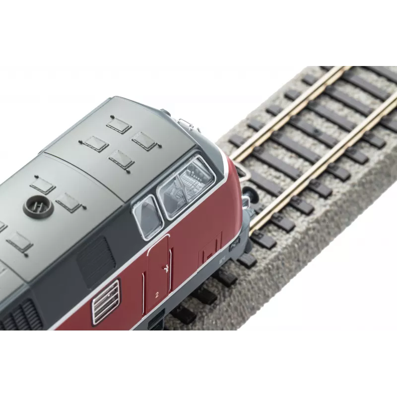 PIKO 59726 H0 dyzelinis lokomotyvas BR 220 DB IV era
