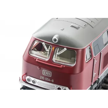 PIKO 22062 H0 garso dyzelinis lokomotyvas BR 215 DB IV era su integruotu PIKO garso dekoderiu