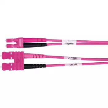 TELEGÄRTNER SC/LC dvigubas adapterio kabelis OM4 2m SC-D LC-D jungtis violetinis kabelis (L00891A0127)