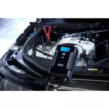 AEG LD6 10617 Automobilinis akumuliatorių įkroviklis 6V/12V 3A/6A su LCD ekranu