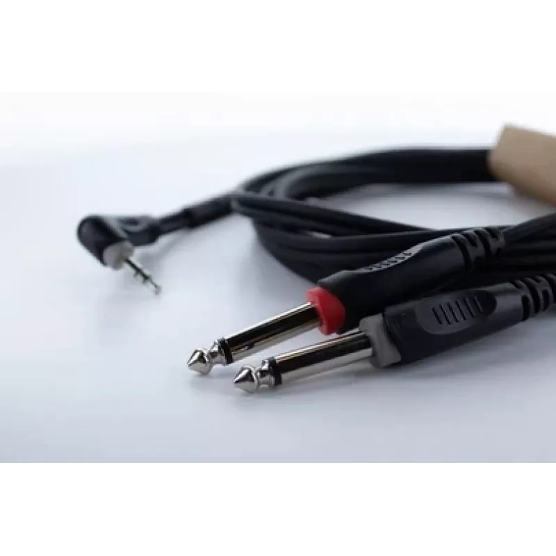 Cordial 14869 garso Y-adapterio kabelis 3,5 mm stereo lizdas į 2x 6,3 mm mono lizdą, 5 m, juodas