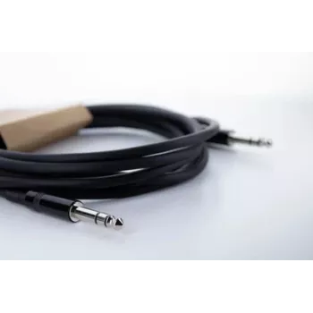 Cordial 14816 stereo jack audio kabelis 6,3mm TRS į 6,3mm TRS, 1,5m, juodas, vytos poros, PVC