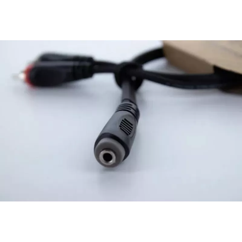 Cordial 14889 audio Y-adapterio kabelis 3,5 mm stereo jack moteriška – 2x RCA moteriška, 0,3 m, juodas PVC dvigubas kabelis