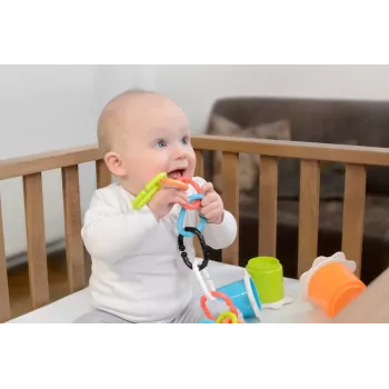Kidsme Stage Teether Chain kandimo grandinėlė, 3M+, maisto kokybės silikonas, be BPA, 3 grandys, įvairių spalvų