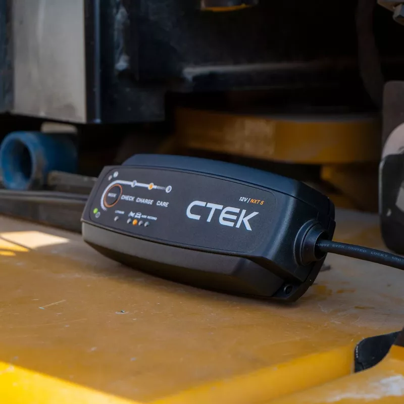 CTEK NXT 5 12V 5A automatinis akumuliatorių įkroviklis švino-rūgšties ir ličio akumuliatoriams 40-659