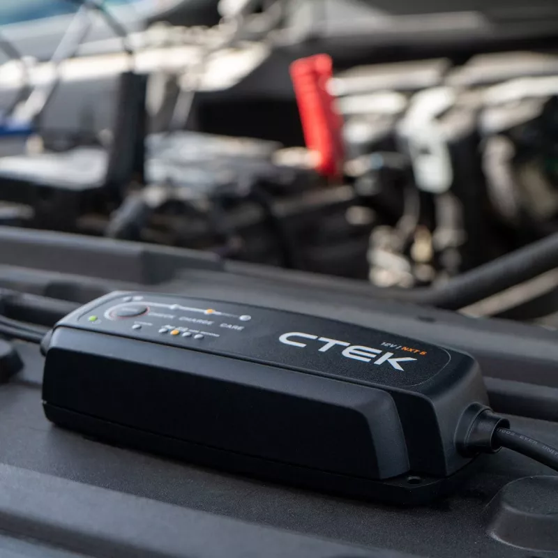 CTEK NXT 5 12V 5A automatinis akumuliatorių įkroviklis švino-rūgšties ir ličio akumuliatoriams 40-659