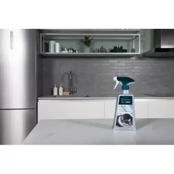 Electrolux M3SCS301 nerūdijančio plieno valymo priemonė, 300 ml purškiklis