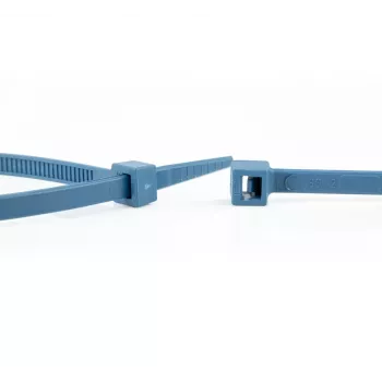 WKK 150126671 Metalu aptinkamas plastikinis raištis 200 x 4,8 mm mėlynas (100 vnt.)