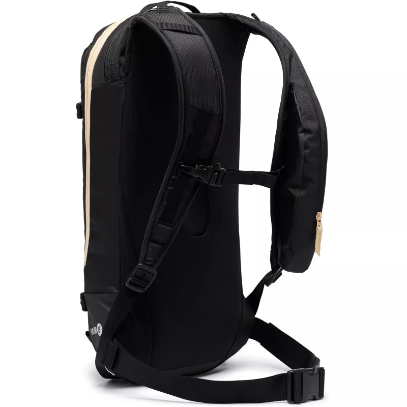 Black Diamond Dawn Patrol 15 M/L juoda kuprinė